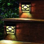 Set od četiri fasadne solarne lampe koje automatski svetle i štede energiju