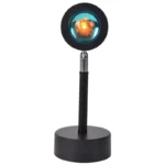 Sunset lampa koja projektuje nežne nijanse toplih boja i unosi prijatnu svetlost