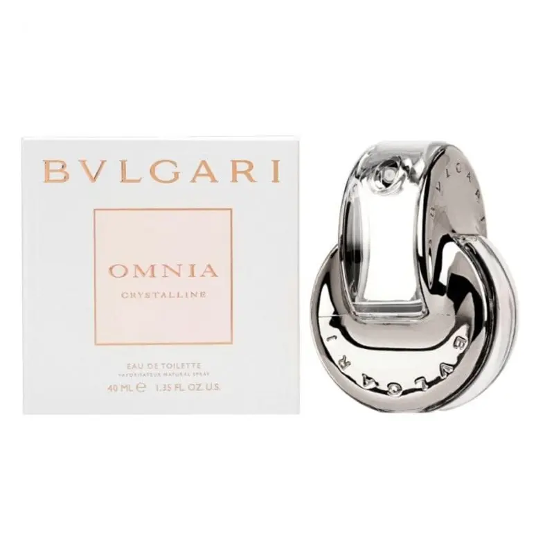 Doživite osećaj čiste elegancije sa Bvlgari Omnia Crystalline, parfemom koji je inspirisan savršenstvom i sjajem kristala.Ovaj cvetno-vodeni miris otvara se svežim i prozračnim notama bambusa i egzotične nashi kruške, stvarajući utisak jutarnje rose na laticama cveća.