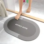 Brzosušeća kupatilska podloga sa snažnom apsorpcijom vode