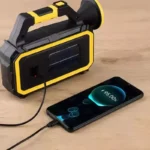 Solarna kamp lampa